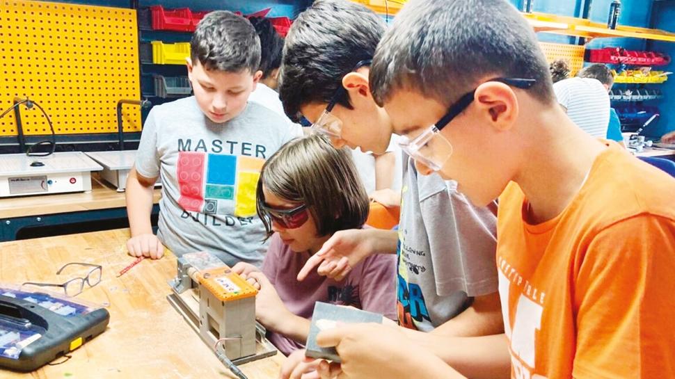 Teknoloji �retimi topluma yay�l�yor