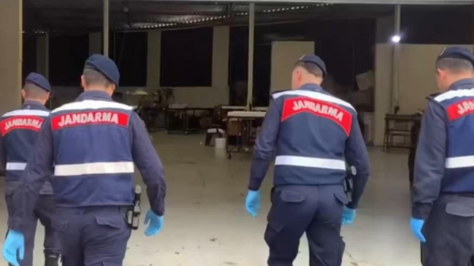 17 ilde sahte içki operasyonu: 95 bin litre alkol ele geçirildi