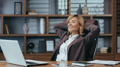 �� d�nyas�nda mutlulu�un yolu pozitif psikolojiden ge�iyor