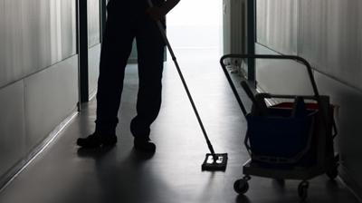 Kap�c� dairesi de�il zehir yuvas�! Polis zulay� patlatt�