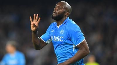 Romelu Lukaku sahalara geri d�n�yor