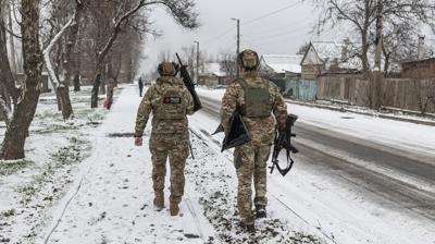 Rusya: Ukrayna askerleri mevzilerini terk ediyor