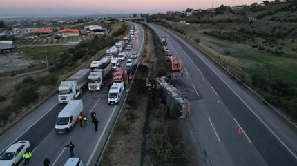 Ac� olay: Kaza sonras� ��kan yang�nda can verdiler