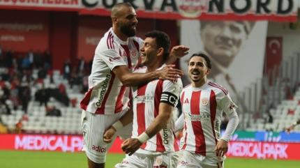 Antalyaspor deplasmanda Kocaelispor ile kar��la�acak