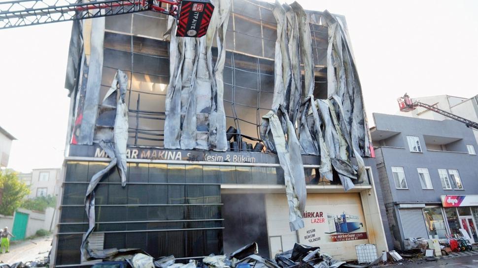 Baba su�u �stlenecek �ocuklar� ka��raca��z