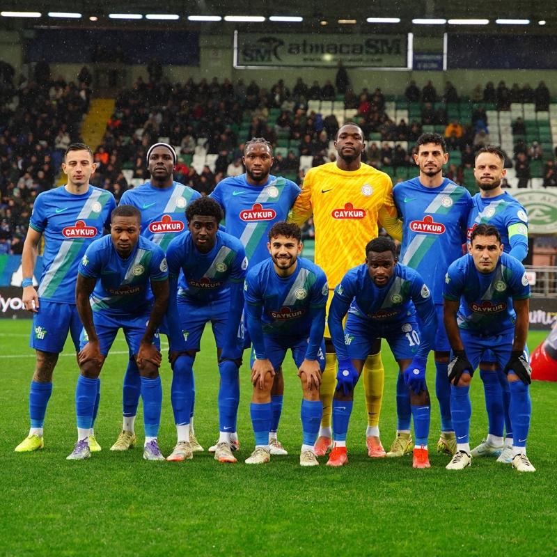 �aykur Rizespor deplasmanda Be�ikta�'a konuk olacak