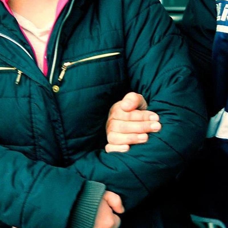 DEA� finans�rlerine k�ska�! 5 ki�inin pe�ine d���ld�