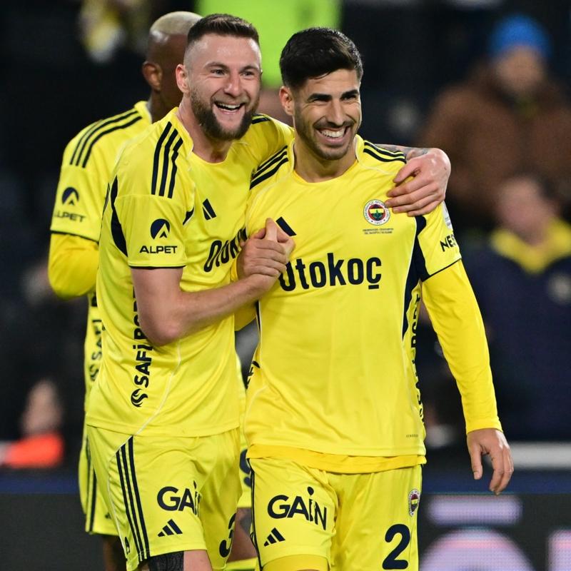 Fenerbah�e'nin rakibi Ey�pspor! Tam 5 eksik var