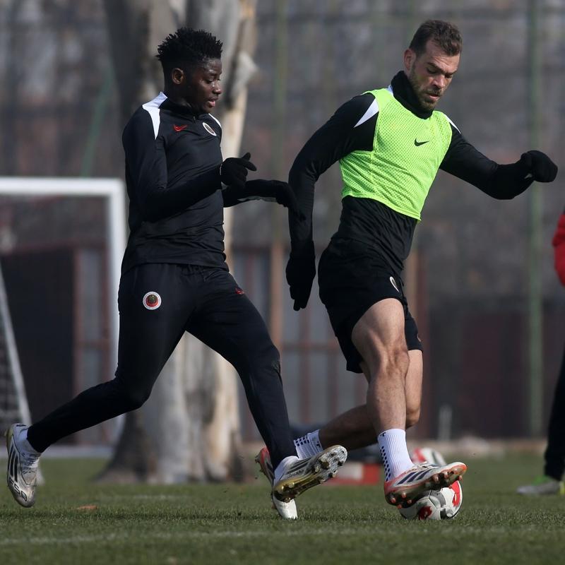 Gen�lerbirli�i'nde Trabzonspor mesaisi ba�lad�