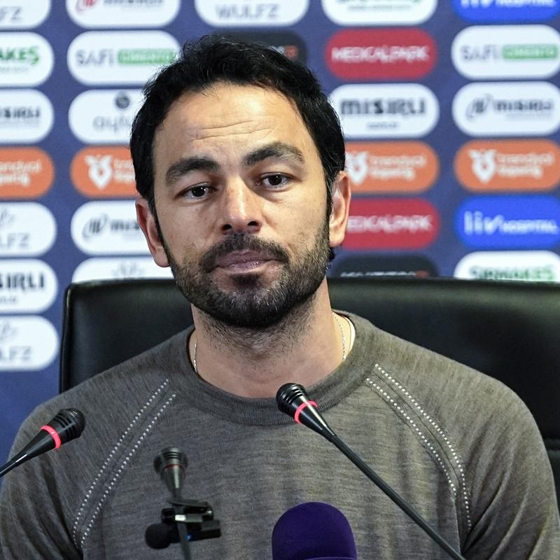 Sel�uk �nan: �ok transfer yapamayaca��z