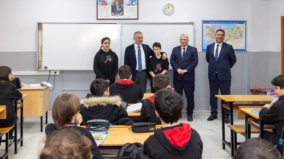 Sınıf başkanı seçilen öğrenciden ilginç vaat! Büyükakın geri çevirmedi