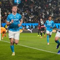 Napoli, �talya S�per Kupas�'nda finalde