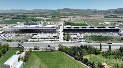 T�rk devinden g���s kabartan ba�ar�! NATO �yesiyle 410 milyon dolara imza at�ld�