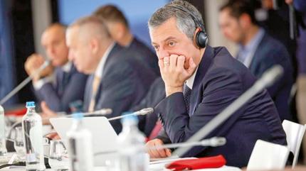 Avrupa i�in ��zel' de�il... CHP umdu�unu bulamad�