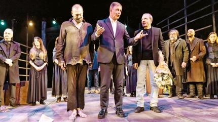 ���iye �para yok' diyen belediyeden 4 milyon TL'lik oyun