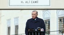 Ba�kan Erdo�an cuma namaz�n� Hz. Ali Camisi'nde k�ld�