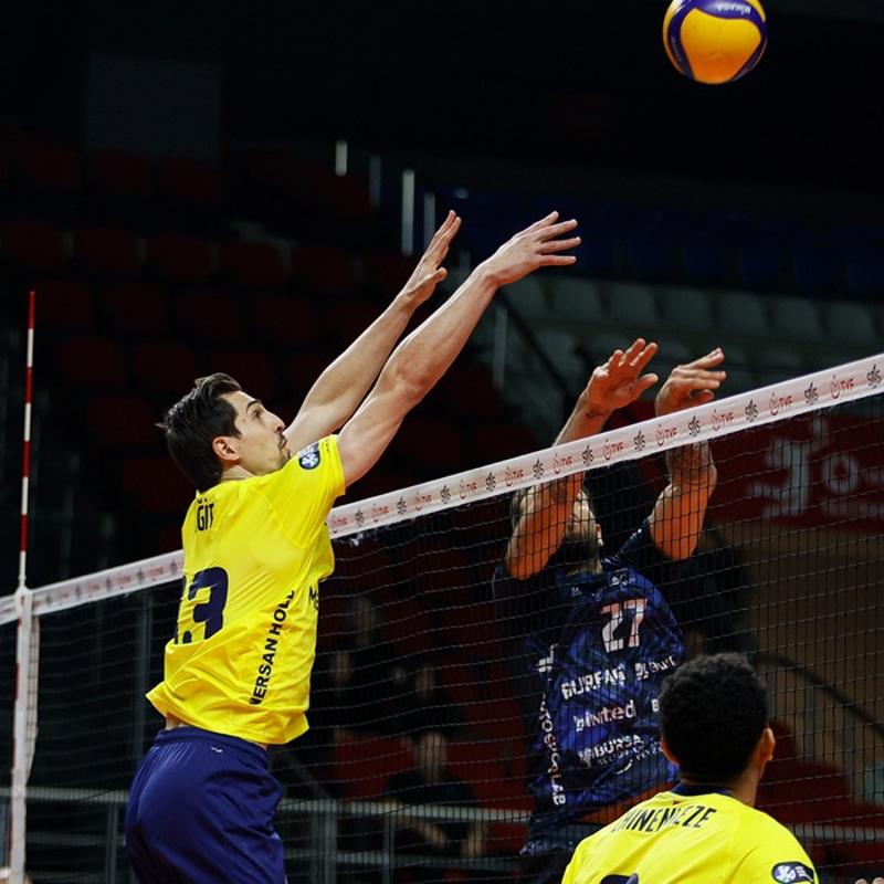 Bursa, Fenerbah�e'ye set vermedi