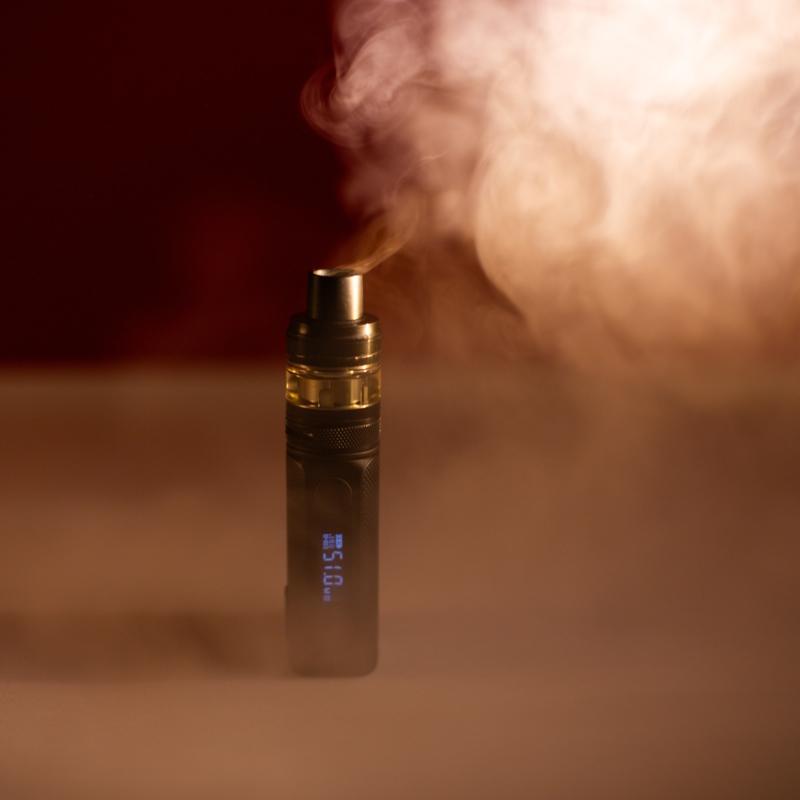 Elektronik sigara hakk�nda �ok eden ara�t�rma: Kalbin ba�lar�n� ��z�yor