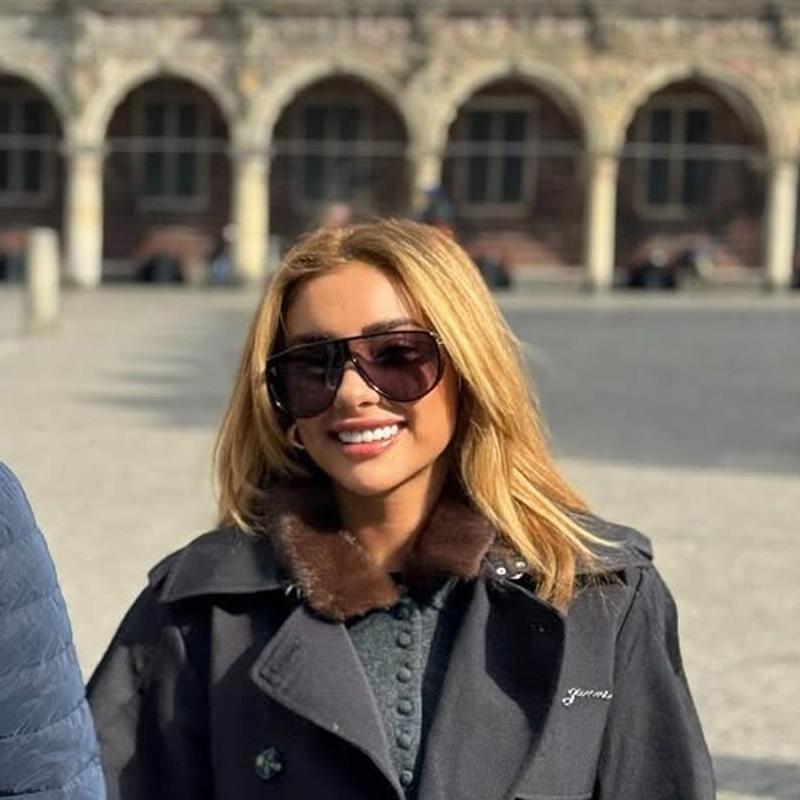 �Estetikten a�z� yamulmu�' denildi� Sessizli�ini �yle bir bozdu ki!