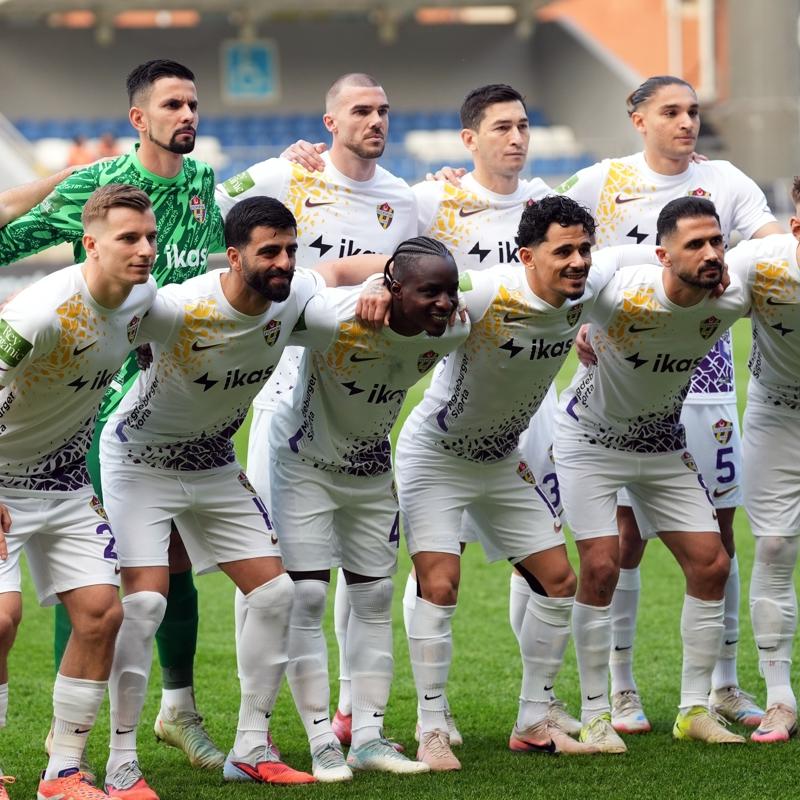 Ey�pspor'dan Fenerbah�e ma�� �ncesi ilgin� payla��m