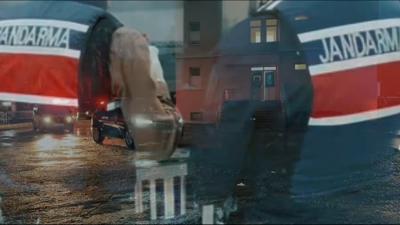 9 ayr� su� �rg�t�ne darbe! �ok say�da ��pheli yakaland�