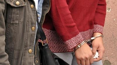 G�z�ne kuyumcular� kestirdi! Sahte alt�nla doland�r�c�l��a polis engeli