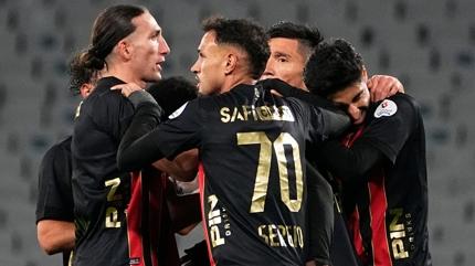 Fatih Karag�mr�k deplasmanda Alanyaspor ile kar��la�acak