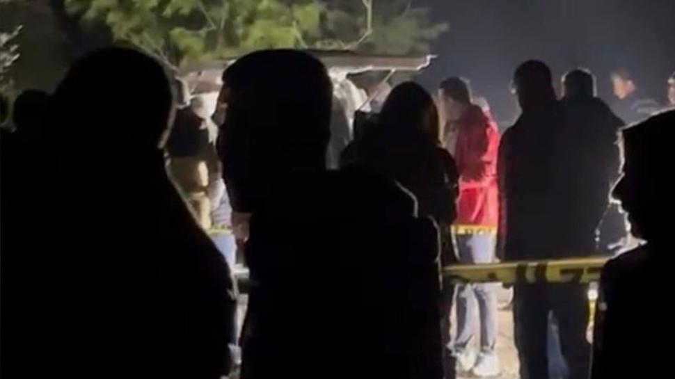 Asri mezarlıkta tüyler ürperten olay! Otomobilde iki genç ölü bulundu