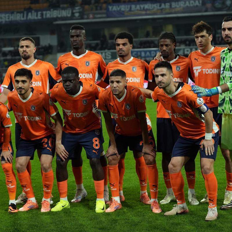 Ba�ak�ehir evinde Gaziantep FK ile kar��la�acak