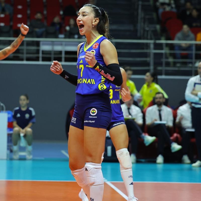 Fenerbah�e Medicana evinde rahat kazand�