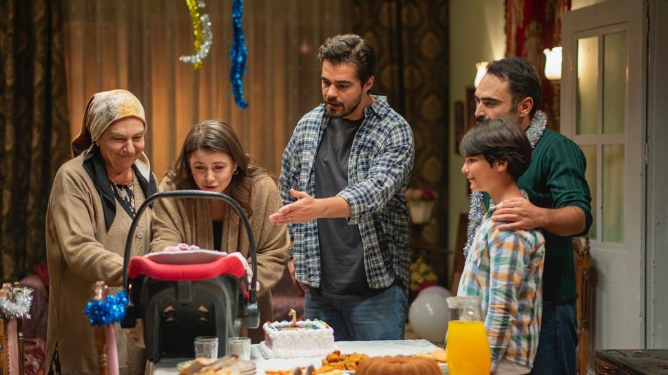 İlk kez yan yana! Gönül Dağı'nın yıldızları aşklarını resmen ilan etti