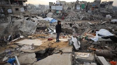 Soyk�r�mc� �srail ate�kes dinlemiyor: Gazze'de �ehit say�s� art�yor