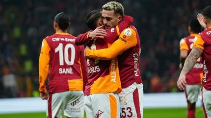 3 goll� �ov! Galatasaray devreyi zirvede tamamlad�