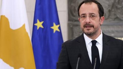 Rum liderden al�ak s�zler: 'Kanl� Noel' i�in 'kahramanl�k' dedi