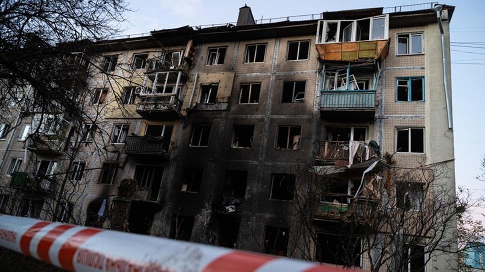 Zelenski duyurdu: Rusya 1200 güdümlü bombayla saldırdı