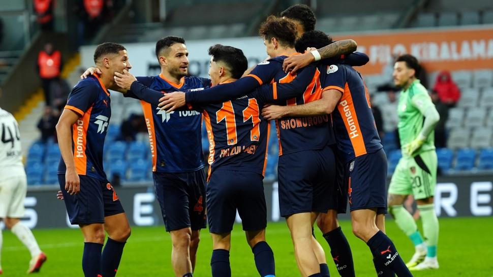 Başakşehir, Gaziantep FK karşısında 5 golle kazandı