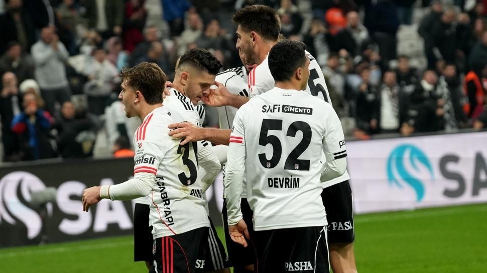 Beşiktaş kupada ilk maçına çıkıyor! Rakip Fenerbahçe