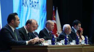 AK Parti MKYK Toplant�s� sona erdi 