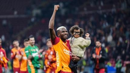 Victor Osimhen: Galatasaray evim ve ailem