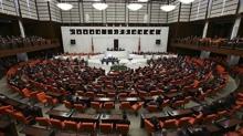 TBMM'de kabul edildi! Libya tezkeresinin s�resi uzat�ld�