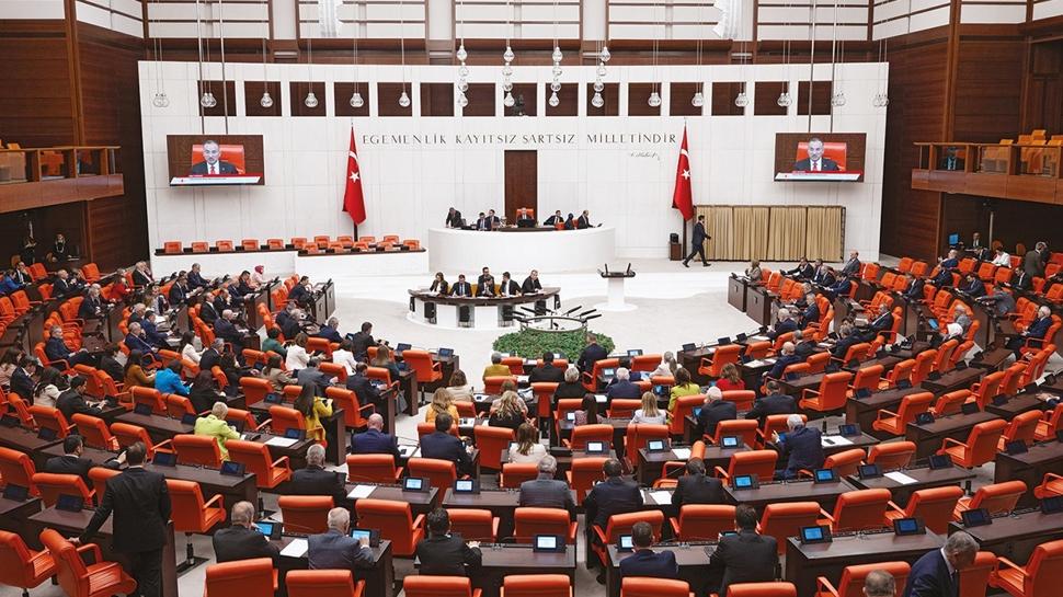 TBMM'ye haftada 4 gün çalışma talebi