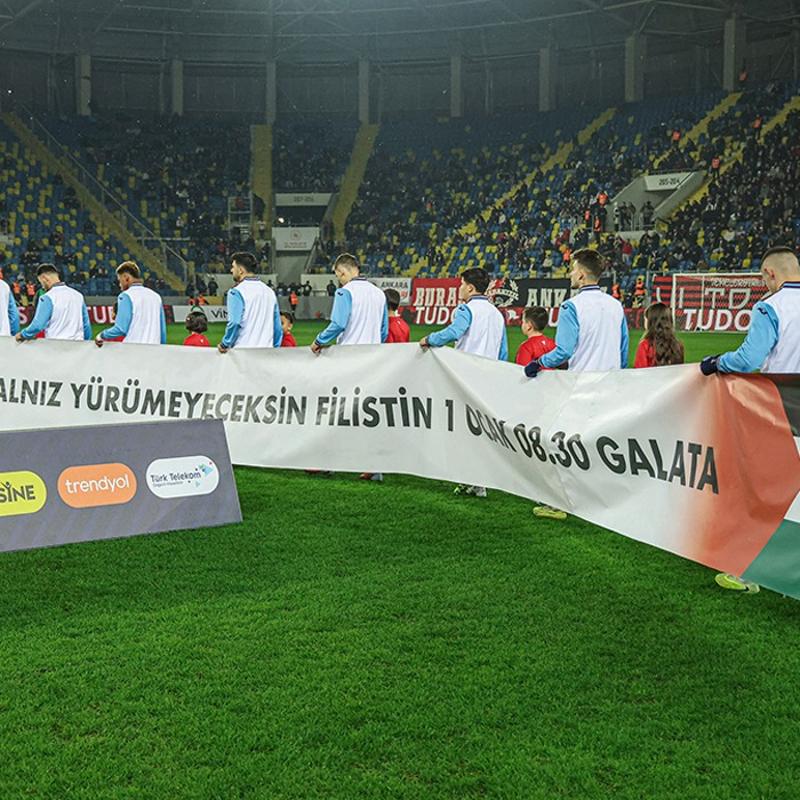 Trabzonspor'dan Filistin'e destek mesaj�
