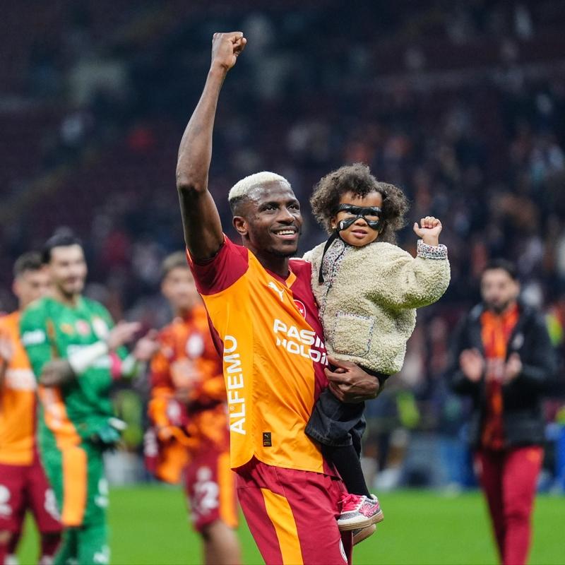 Victor Osimhen: Galatasaray evim ve ailem