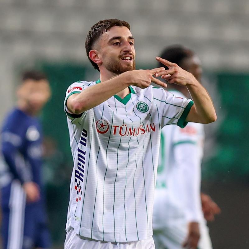 Konyaspor kupada Antalyaspor'u tek golle ge�ti