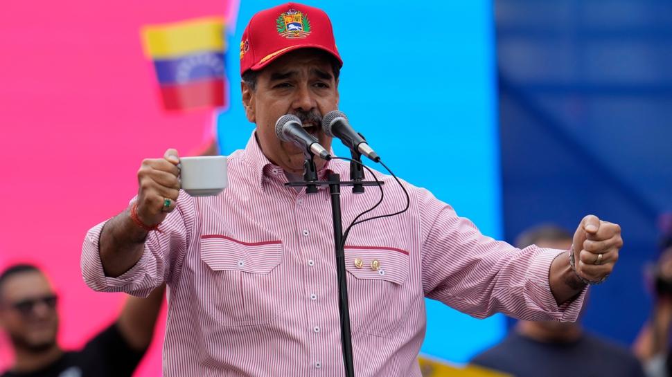 Maduro'dan Trump'a jet cevap: Ülkendeki sorunlarla ilgilen