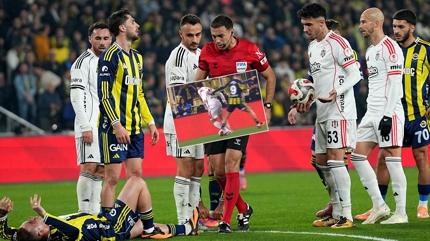 Be�ikta�'tan kart tepkisi! Pozisyon an� payla��ld�