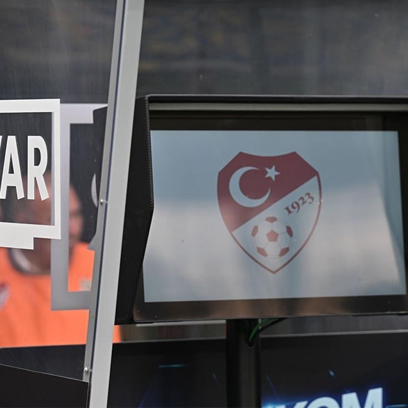 TFF duyurdu! ��te Fenerbah�e-Be�ikta� derbisinin VAR hakemi