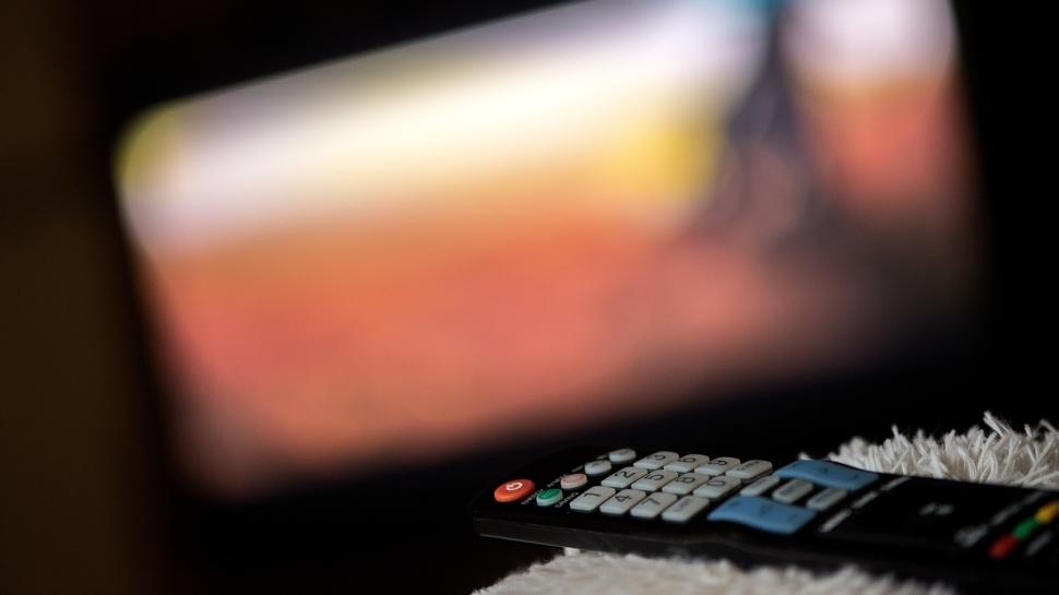 Verilen tüm mücadeleler sonuçsuz kaldı: O dizinin de fişi çekildi!