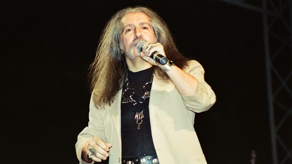 Yıllar sonra sahnede... Barış Manço hayranlarını çıldırtacak konser!