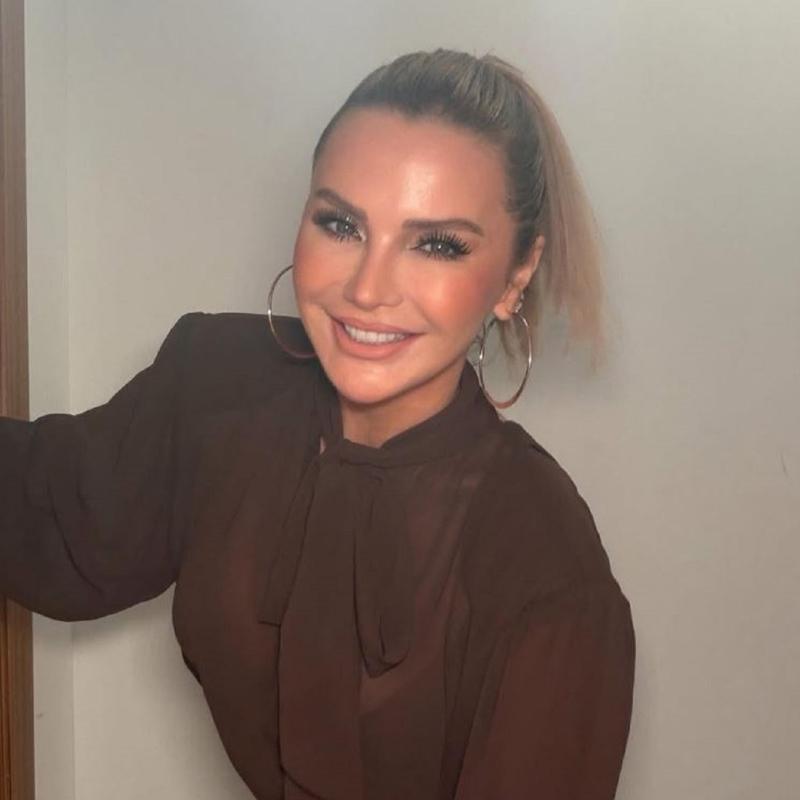 �ark�m yapay zeka de�il dedi! Ece Erken sosyal medyada alay konusu oldu